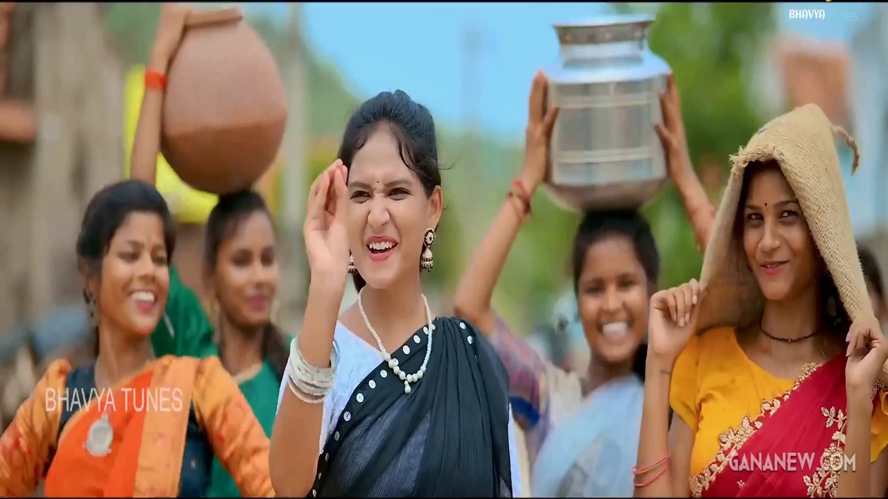 Vicky Vidya Ka Woh Wala Video (2024) Hindi Movie HDRip Screenshot 1
